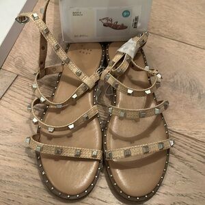 Target, a new day, Astrid sandals size 9 1/2 new with tags!